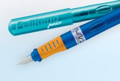 Stylo-plume Pelikano junior: bonne glisse et bonne prise en main.